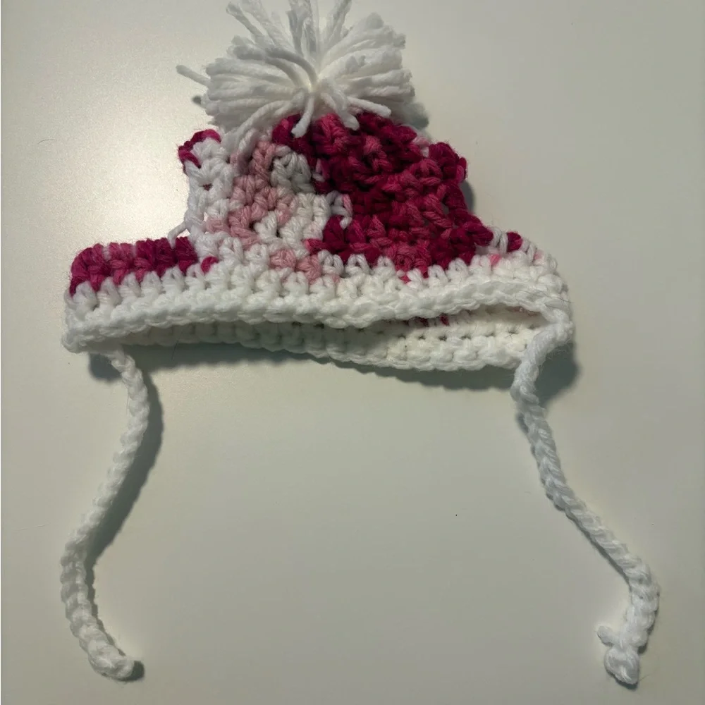 Crochet Pink and White Pom Pom Hat For Cats